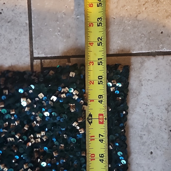 Aidan Mattox floor length gown size 6 - Picture 10 of 10